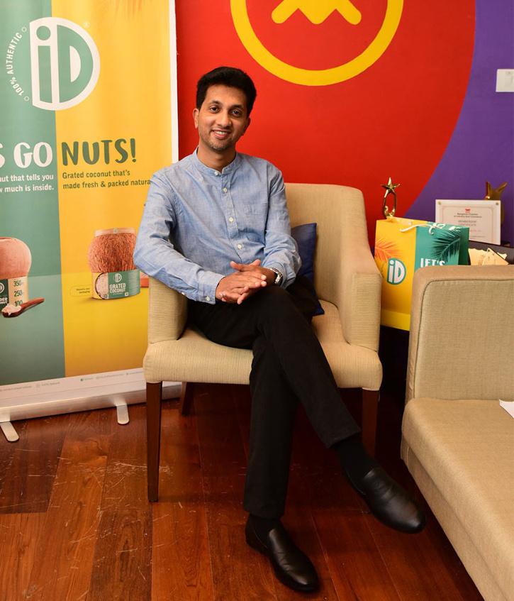 कुली के बेटे ने इडली सांभर से खड़ी की 100 करोड़ की कंपनी, सुनिए सफलता की कहानी