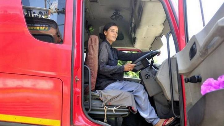 ऐसी महिला जो बन सकती थी वकील, लेकिन बनी भारत की पहली महिला ट्रक ड्राइवर, जानिए बड़ी वजह