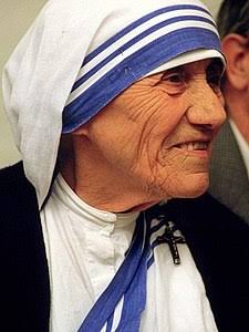 मदर टेरेसा जन्मदिवस : मानव सेवा के लिए भिखारी भी बनी थी मदर टेरेसा